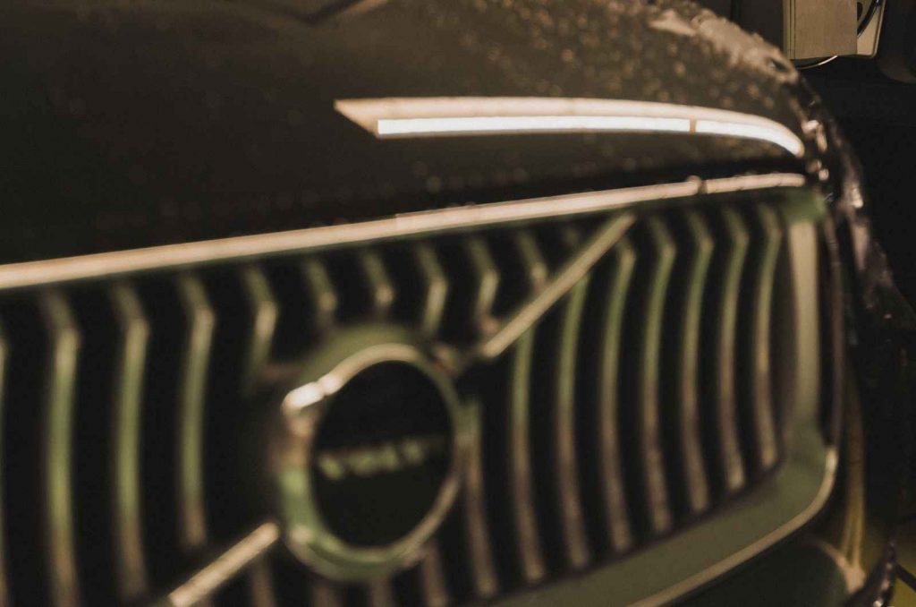 VOLVO